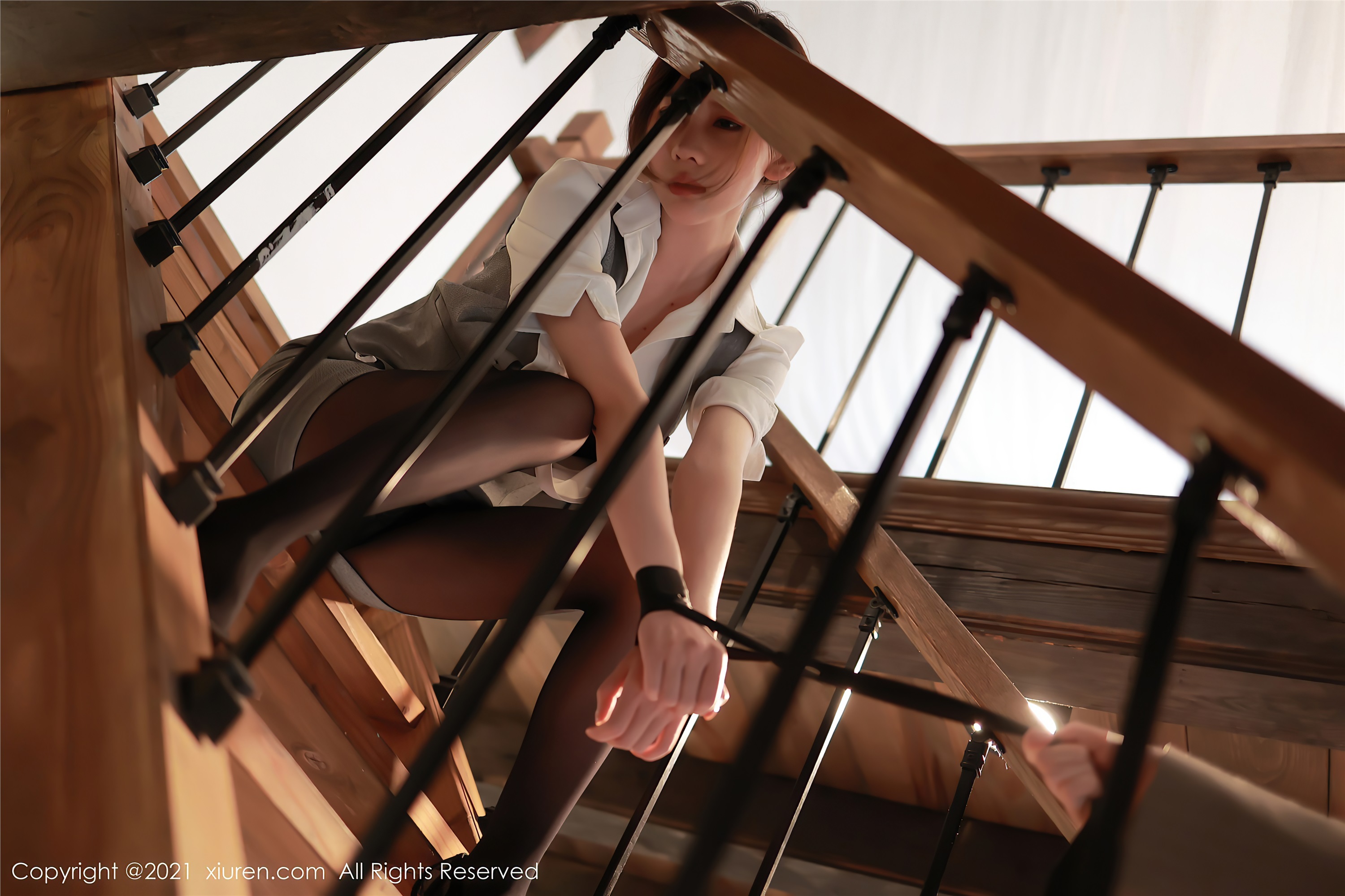 XiuRen秀人网  2021.04.12 No.3291 尹甜甜